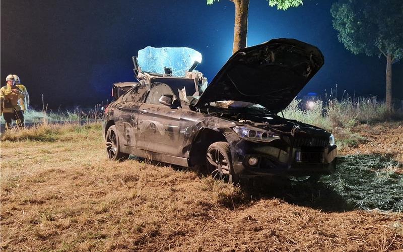 Schwerer Unfall in Mötzingen: Rettungshubschrauber fliegt 27-Jährige ins Krankenhaus