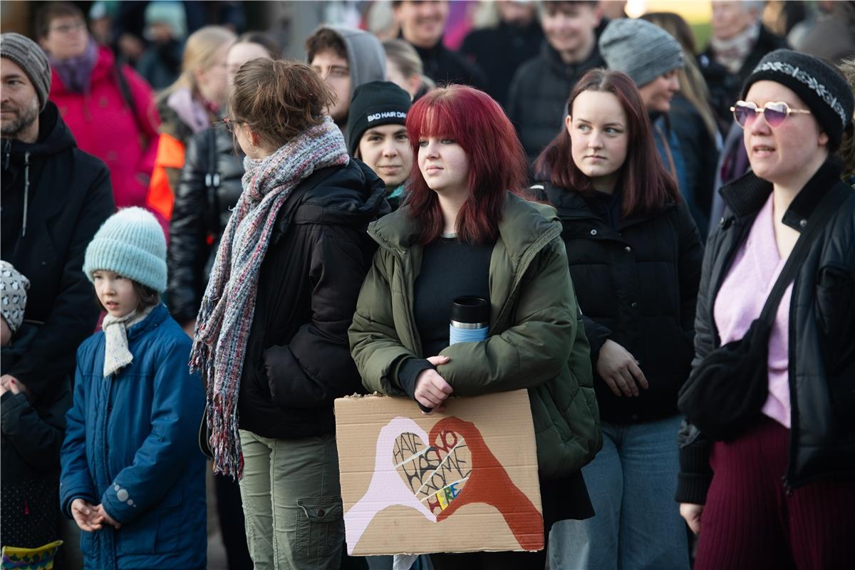 Demo "Hbg gegen Rechts" Herrenberg - Anti AFD Demonstration -  1 / 2025 Foto: Sc...