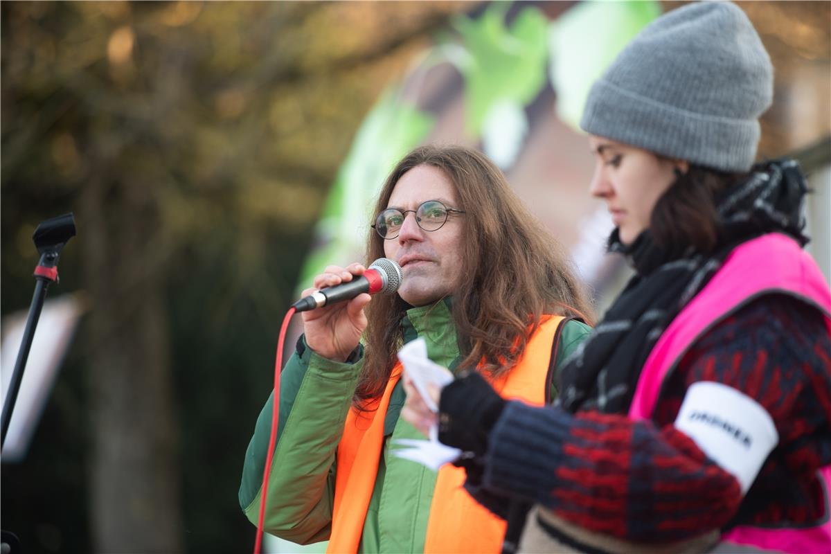 Demo "Hbg gegen Rechts" Herrenberg - Anti AFD Demonstration -  1 / 2025 Foto: Sc...