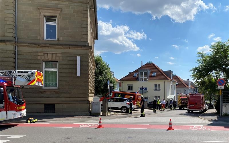 Feuerwehr Rückt Zu Einsatz Im Polizeirevier Aus