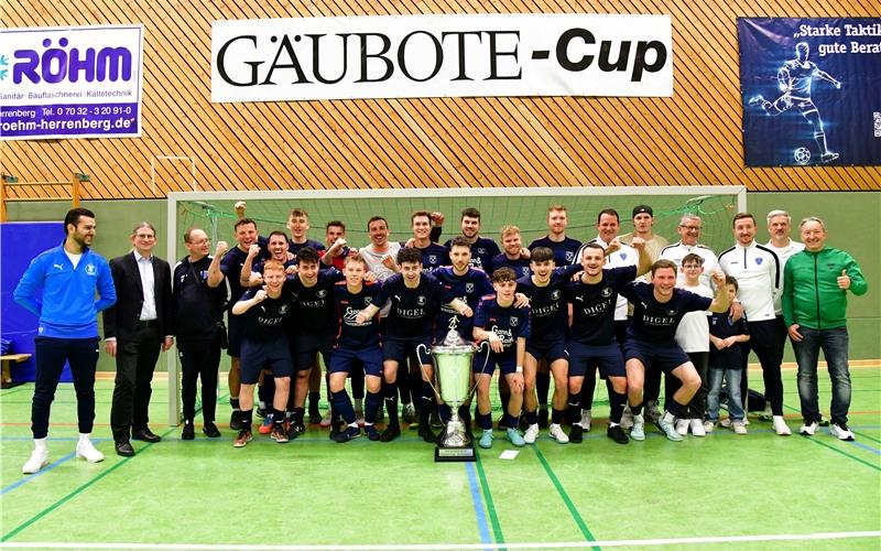 Die Siegerteams beim „Gäubote“-Cup, VfL Nagold und TV Darmsheim, lieferten sich ein spannendes Finale