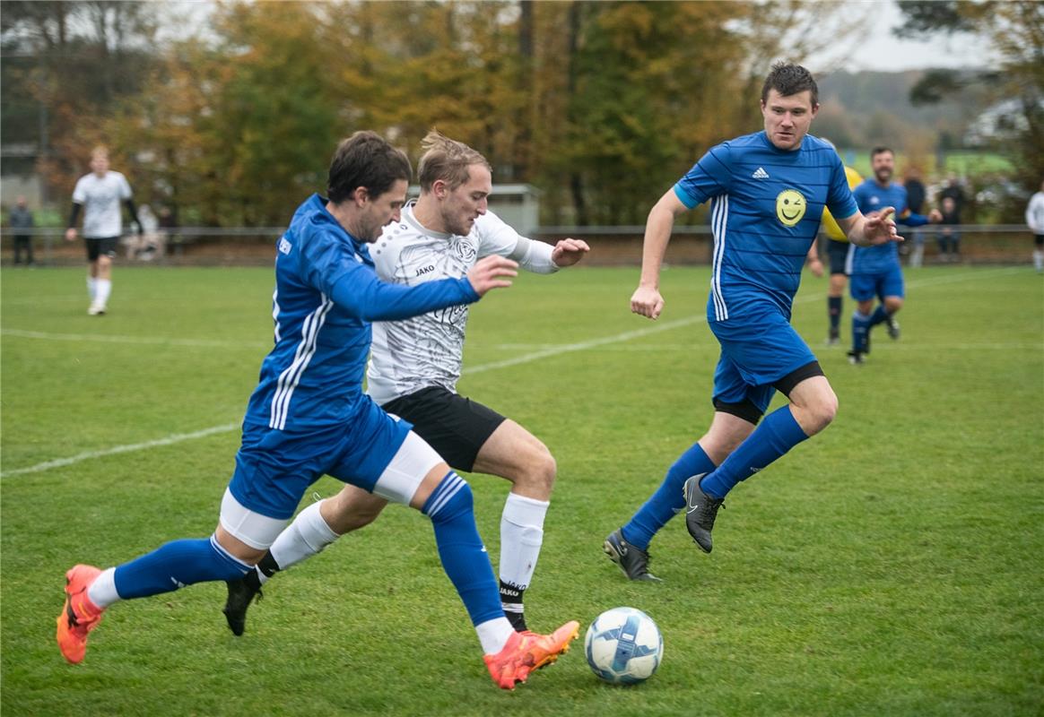 Gäufelden - TSV Hildrizhausen 11 / 2024 Foto:  Schmidt