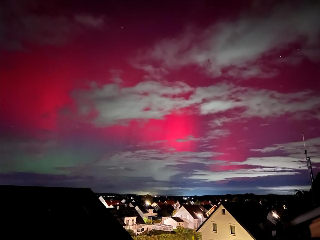 Grandiose Polarlichter über Rohrau in der Nacht vom 10. auf den 11. Oktober 2024...