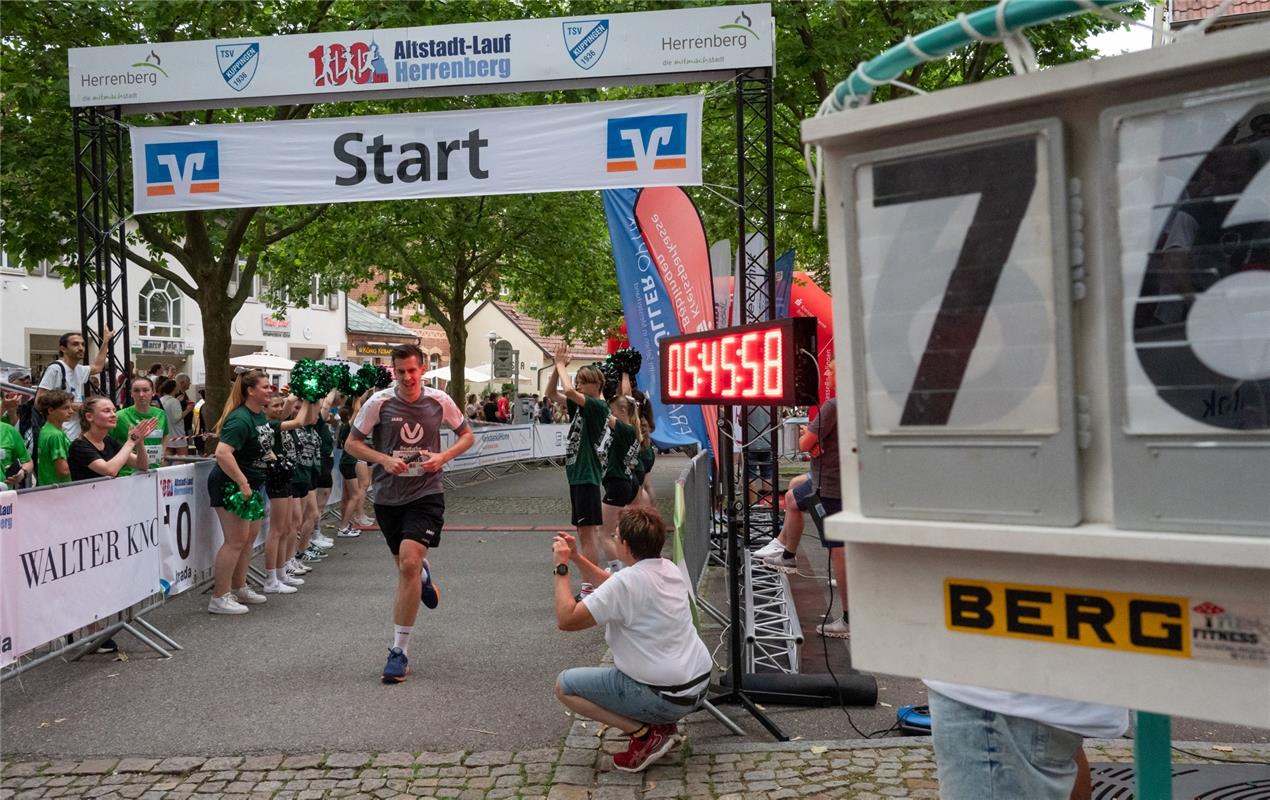 Herrenberg, Innenstadt, Altstadtlauf,  GB-Foto: Vecsey