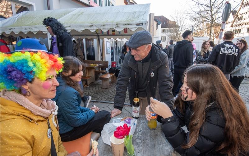 Pferdemarkt, Umzug, Krämermarkt, Kneipenfasching: Bilder vom Fasnetsdienstag in Herrenberg