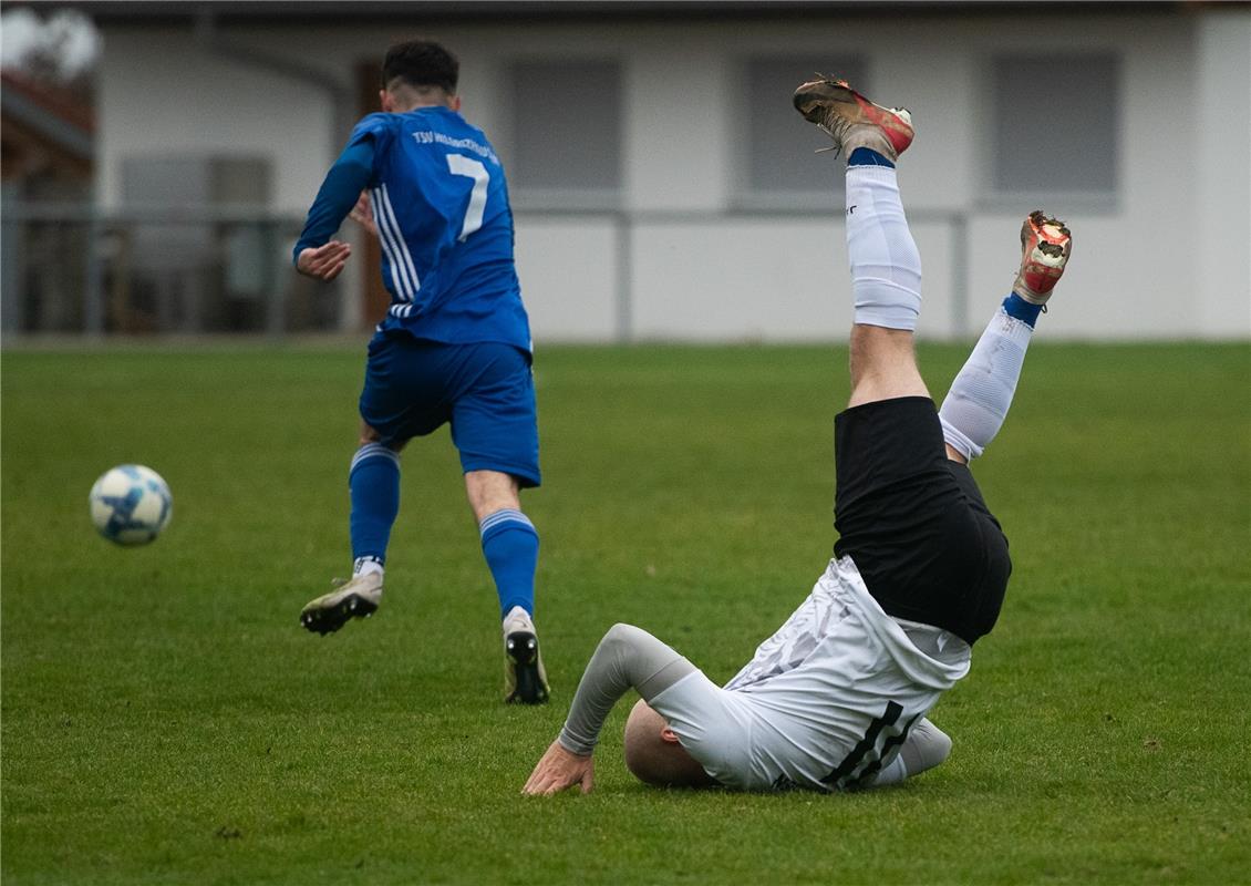 Kunstturner Marcel Supper das besondere Bild SG Gäufelden - TSV Hildrizhausen 11...