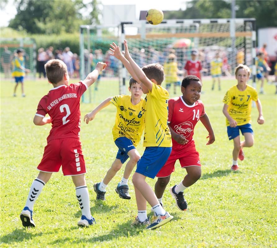 Kuppingen, Sportgelände, Handball, Jugendturnier, HSV Oberjesingen-Kuppingen,  S...