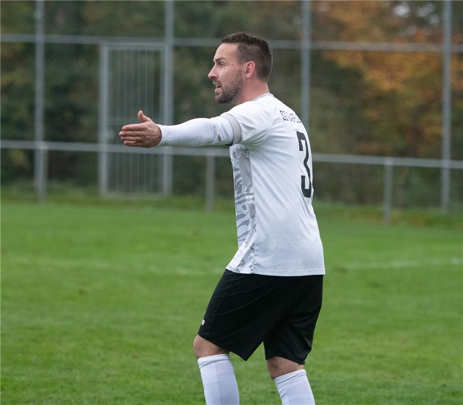 Philipp Schlecht SG Gäufelden - TSV Hildrizhausen 11 / 2024 Foto: Schmidt