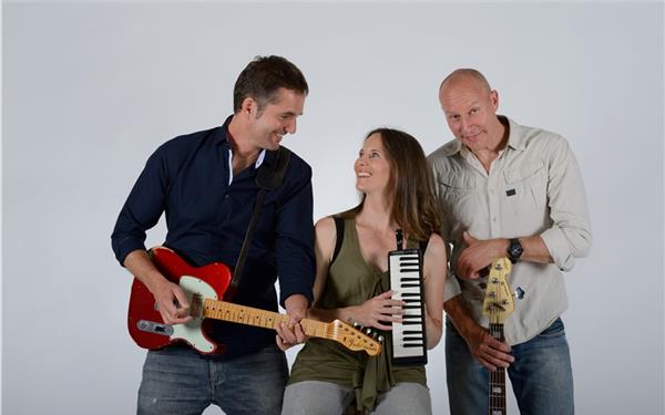 „Sunny Side Up“ spielen am Samstag zum Winterdorf-Auftakt. GB-Foto: gb