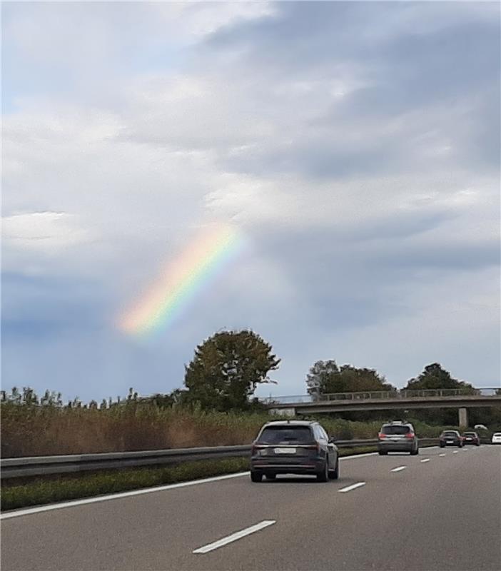 Verstümmelter Regenbogen.  Von Fritz Deppert aus Herrenberg.