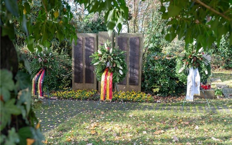 Viele Gedenkfeiern finden auf dem Friedhof statt. GB-Foto (Archiv): Vecsey