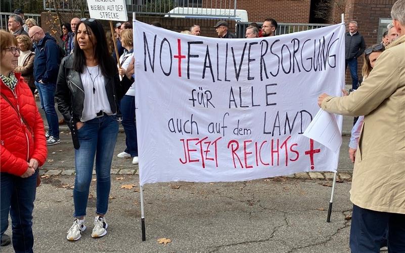 Schließung der Notfallpraxen Herrenberg und Nagold: Protest in Stuttgart