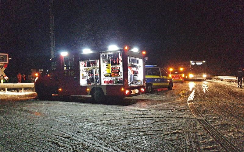 Zugunglück bei Nagold: Bahn erfasst Viehanhänger - Zuchtbullen sterben