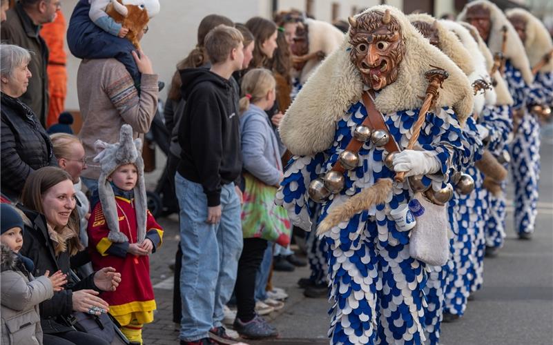 Bilder vom ersten Fasnetsumzug durch Rohrau