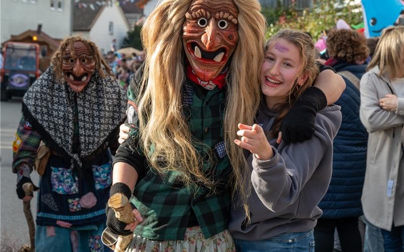 Bilder vom ersten Fasnetsumzug durch Rohrau