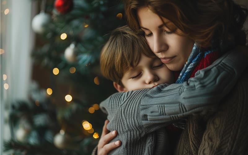 Wenn die Weihnachtszeit (und nicht nur sie) zur Trauerzeit wird, dann stehen die Ehrenamtlichen des Kinder- und Jugendhospizdienstes Kindern und Eltern beim Abschiednehmen von einem lieben Menschen bei.GB-Foto: KI-generiert, Boraryn/ stock.adobe.com