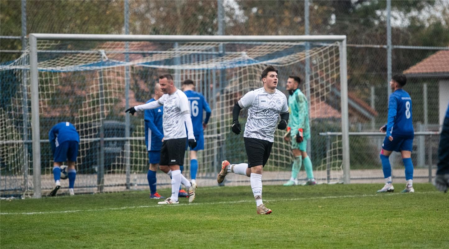 das 3-0 durch Fabian Gauss Gäufelden - TSV Hildrizhausen 11 / 2024 Foto:  Schmid...